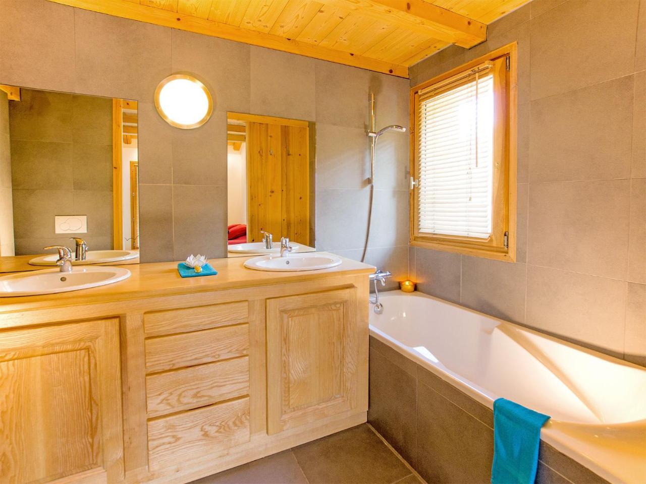 Luxury Chalet Near The Ski Slopes Les Arcs  エクステリア 写真